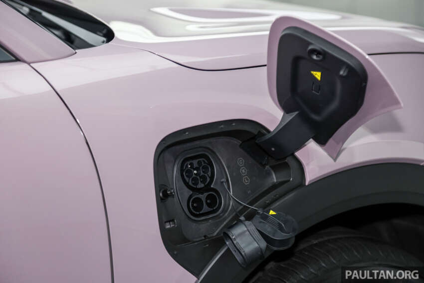 Proton eMas 7 EV 2025 rasmi dilancar – RM110k-RM124k, 218 PS/320 Nm, sehingga 410 km WLTP 1863361