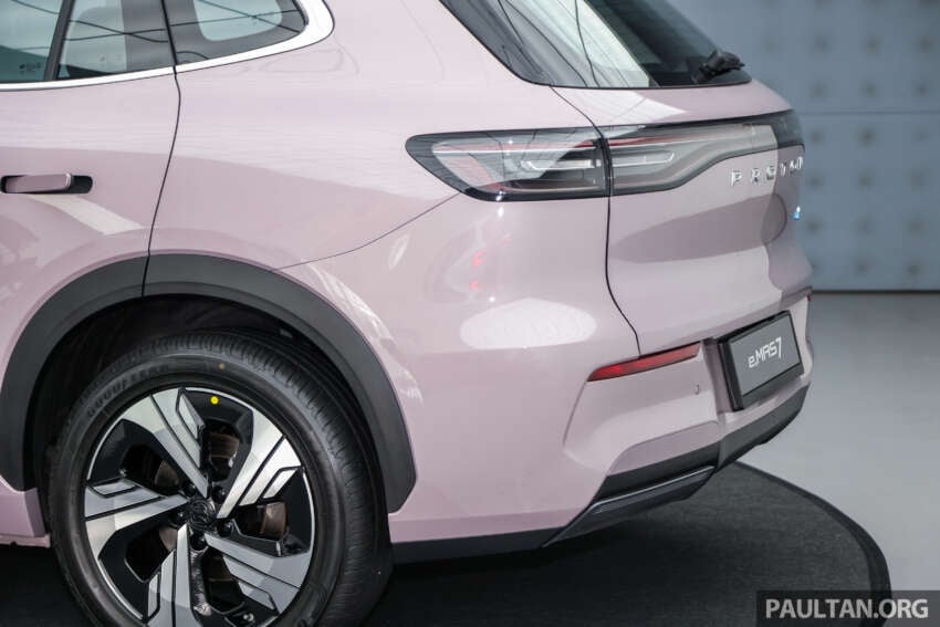 Proton eMas 7 EV 2025 rasmi dilancar – RM110k-RM124k, 218 PS/320 Nm, sehingga 410 km WLTP 1863367