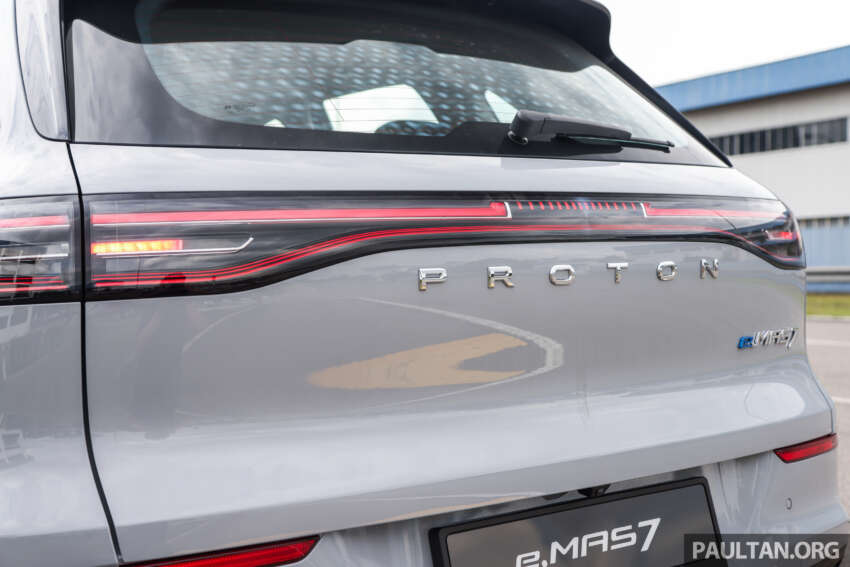 Proton eMas 7 EV 2025 rasmi dilancar – RM110k-RM124k, 218 PS/320 Nm, sehingga 410 km WLTP 1863398