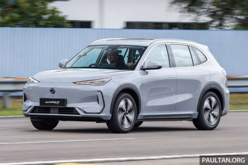 Proton eMas 7 EV 2025 rasmi dilancar – RM110k-RM124k, 218 PS/320 Nm, sehingga 410 km WLTP 1863405