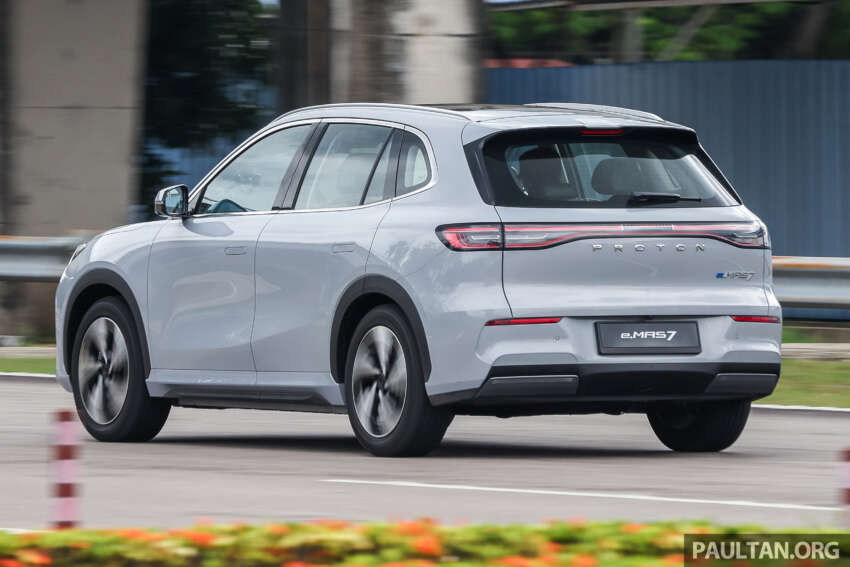 Proton eMas 7 EV 2025 rasmi dilancar – RM110k-RM124k, 218 PS/320 Nm, sehingga 410 km WLTP 1863408