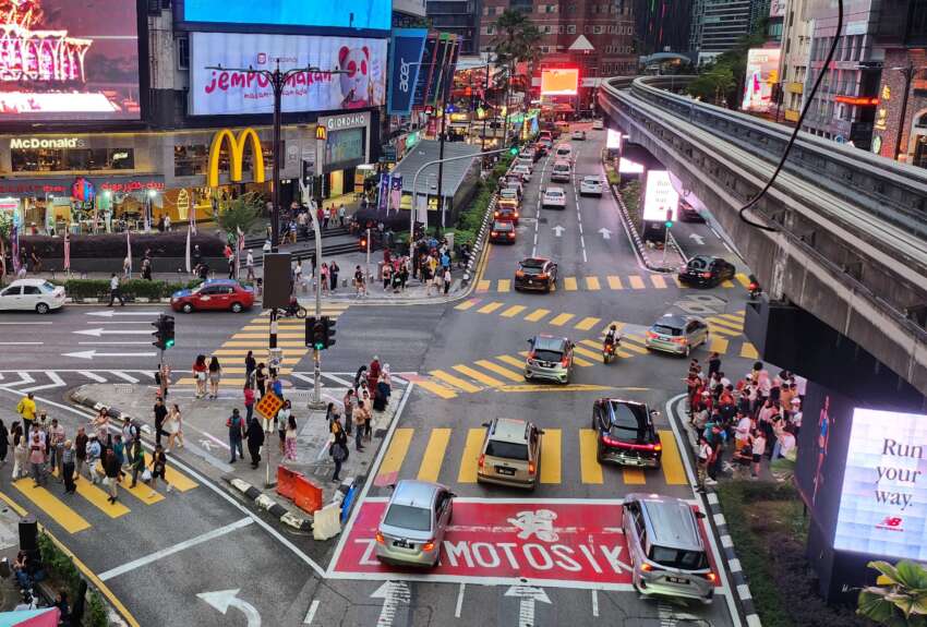 Authorities considering closure of key section of Jalan Bukit Bintang to traffic in a bid to ease congestion 1867195