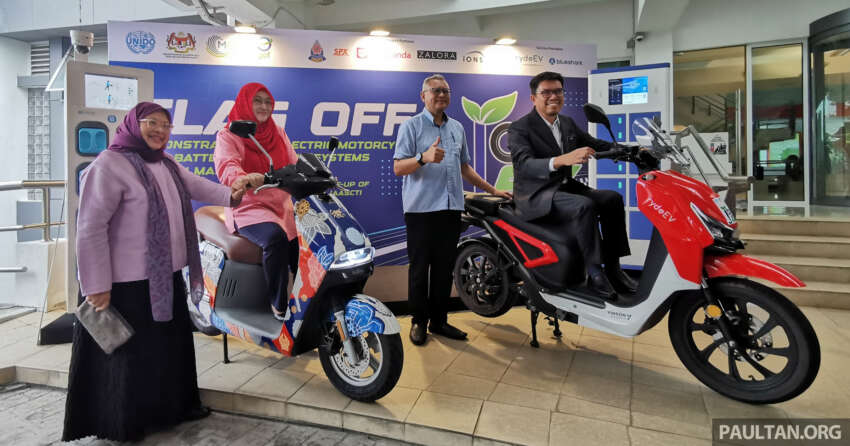 MGTC commences EV bike battery swapping project in Malaysia – 40 units to be trialled over two months 1861695