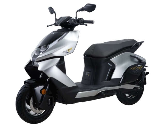 Zeeho AE8 S+ tiba di Malaysia – skuter elektrik dengan tork 218 Nm, jarak gerak 100 km, harga RM18,888