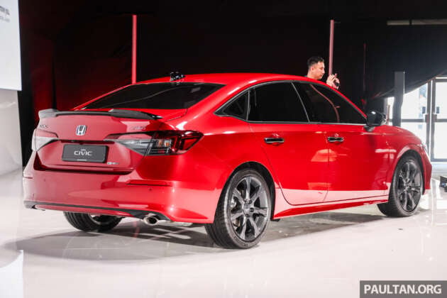 Honda Civic facelift 2025 dilancarkan di Malaysia — spesifikasi lebih lengkap, imej tajam; RM134k-RM168k