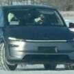 Tesla Model Y Juniper <em>facelift</em> dilihat tanpa samaran — jalur lampu depan dan belakang, bampar baru