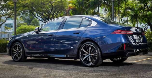 BMW 530i M Sport 2025 di M’sia – harga sah RM400k, CKD, 258 PS, suspensi adaptif, stereng belakang