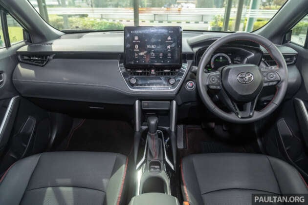 PANDU UJI: Toyota Corolla Cross HEV GR Sport 2026 lebih mantap dengan sistem suspensi talaan khas