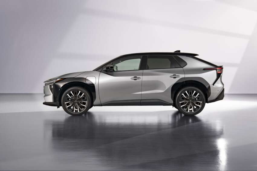 2025 Toyota bZ4X facelift – EV SUV gets 22 kW AC charging, up to 573 km range, more power, new dash 1889730