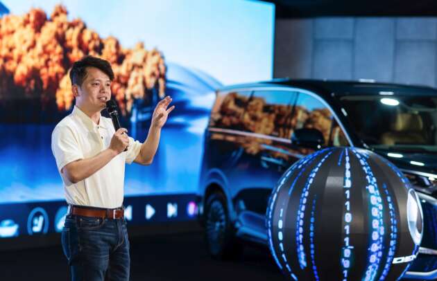 Denza D9 — 200 unit terawal MPV elektrik premium diserah kepada pelanggan hujung minggu lalu