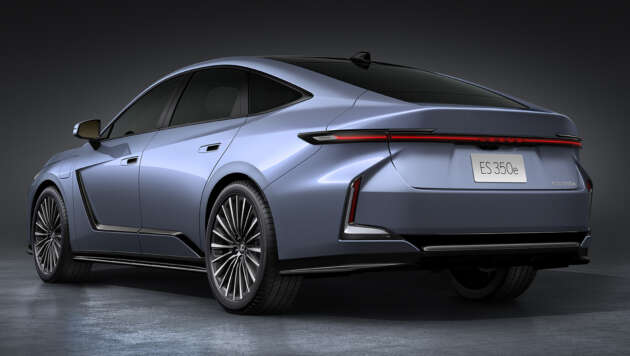 Shanghai 2025: Lexus ES 8th-gen debuts striking new design, big screens, EV option with 682 km range