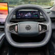 Proton eMas 7 kemaskini OTA — Apple CarPlay dan bunyi ais krim diperbetul Julai, Android Auto Disember
