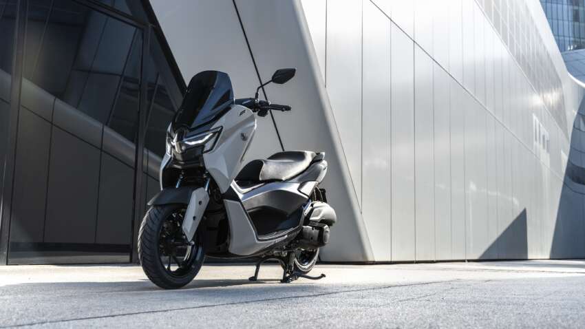 Yamaha wins 2025 Red Dot award for NMax Tech Max 1906156