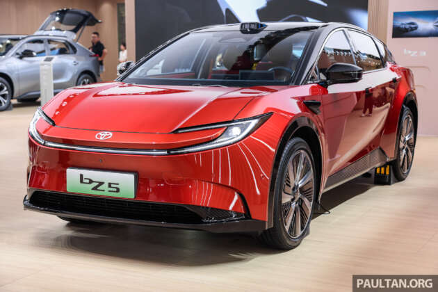 Toyota bZ5 dipamer di Shanghai – SUV EV dengan penggerak daripada BYD, 272 PS, jarak gerak 630 km