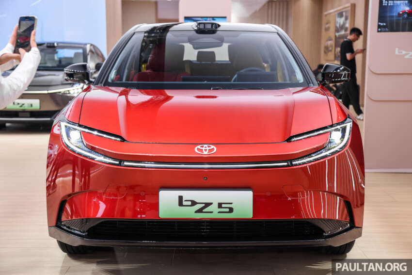 Toyota bZ5 dipamer di Shanghai – SUV EV dengan penggerak daripada BYD, 272 PS, jarak gerak 630 km 1907841