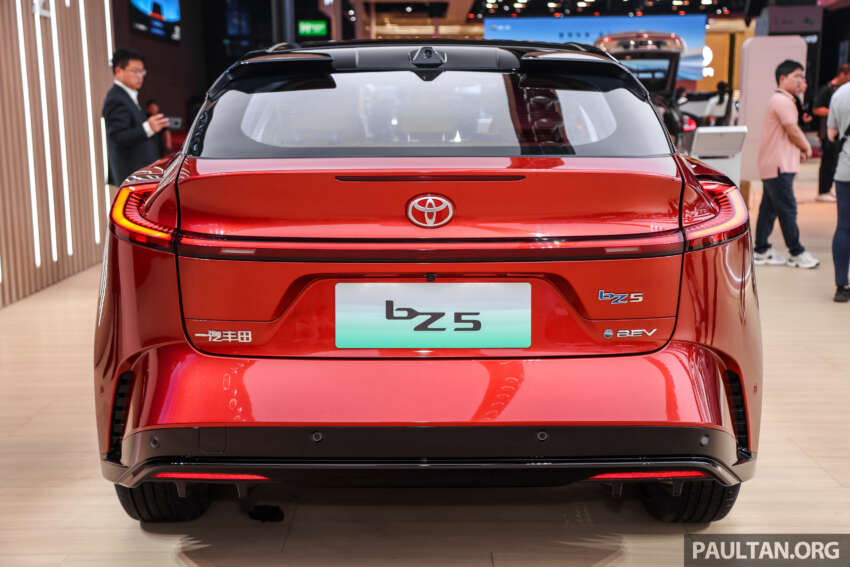 Toyota bZ5 dipamer di Shanghai – SUV EV dengan penggerak daripada BYD, 272 PS, jarak gerak 630 km 1907842