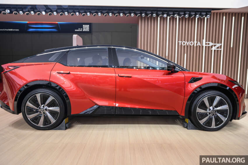 Toyota bZ5 dipamer di Shanghai – SUV EV dengan penggerak daripada BYD, 272 PS, jarak gerak 630 km 1907843