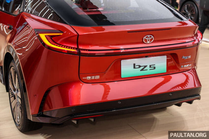 Toyota bZ5 dipamer di Shanghai – SUV EV dengan penggerak daripada BYD, 272 PS, jarak gerak 630 km 1907836
