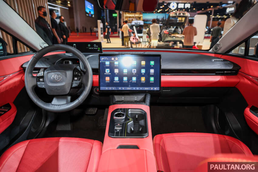 Toyota bZ5 dipamer di Shanghai – SUV EV dengan penggerak daripada BYD, 272 PS, jarak gerak 630 km 1907840