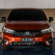 Honda City sedan 2025 dalam Phoenix Orange Pearl