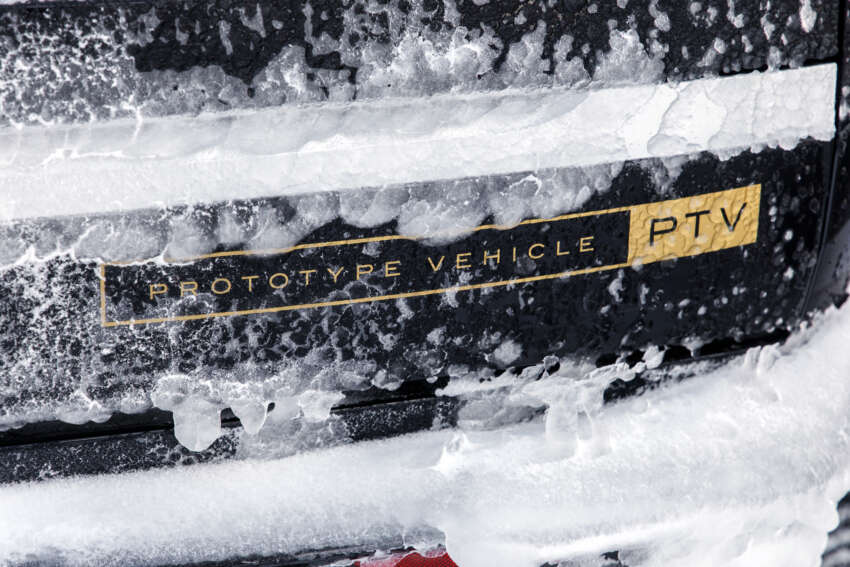Range Rover Electric to get 117 kWh battery – first to be designed and built in-house by Jaguar Land Rover 1907409