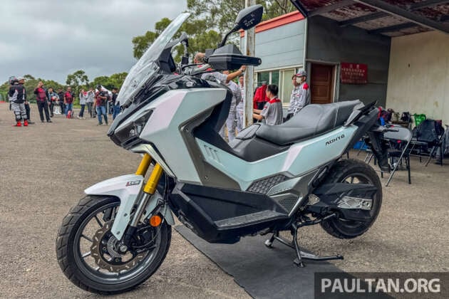 SYM ADXTG 400 bakal tiba di Malaysia Mei ini – skuter 399 cc 34.5 hp dengan transmisi CVT, pacuan rantai