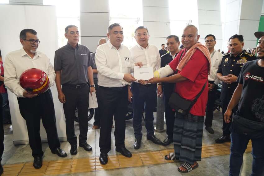 Spanco beri sumbangan 55 unit Yamaha Ego Avantiz kepada mangsa kebocoran gas di Putra Heights 1900028