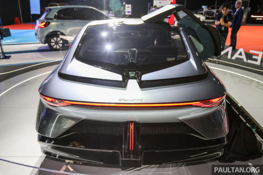 Wuling Light of ASEAN on display at MAS 2025 – concept with gullwing doors inspired by fighter jets 1913235