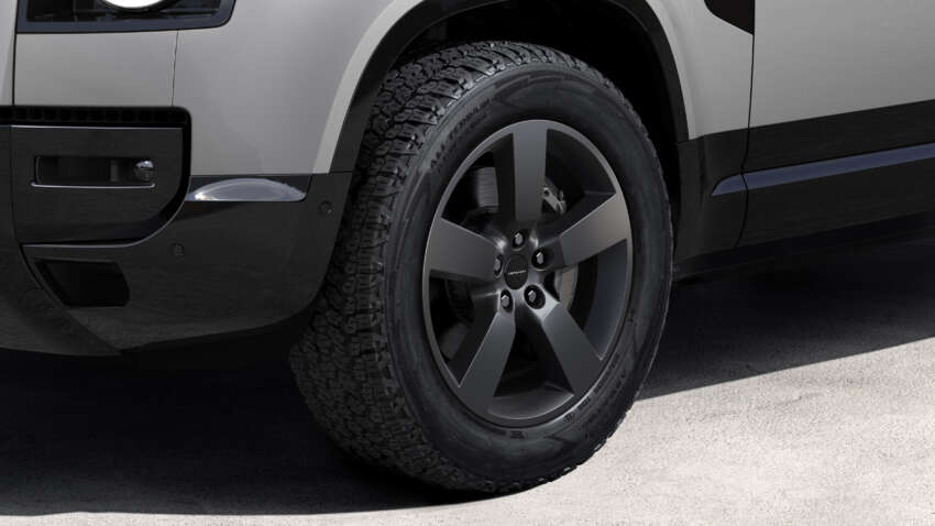 Land Rover Defender dinaik taraf untuk model 2026 1919521