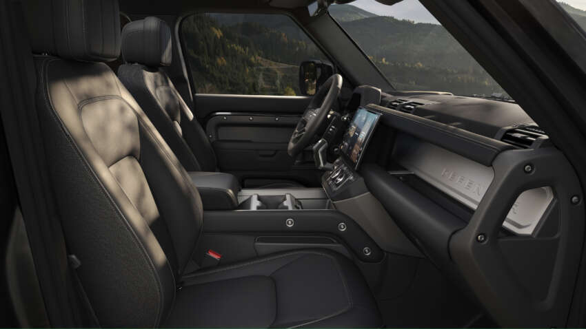 Land Rover Defender dinaik taraf untuk model 2026 1919538