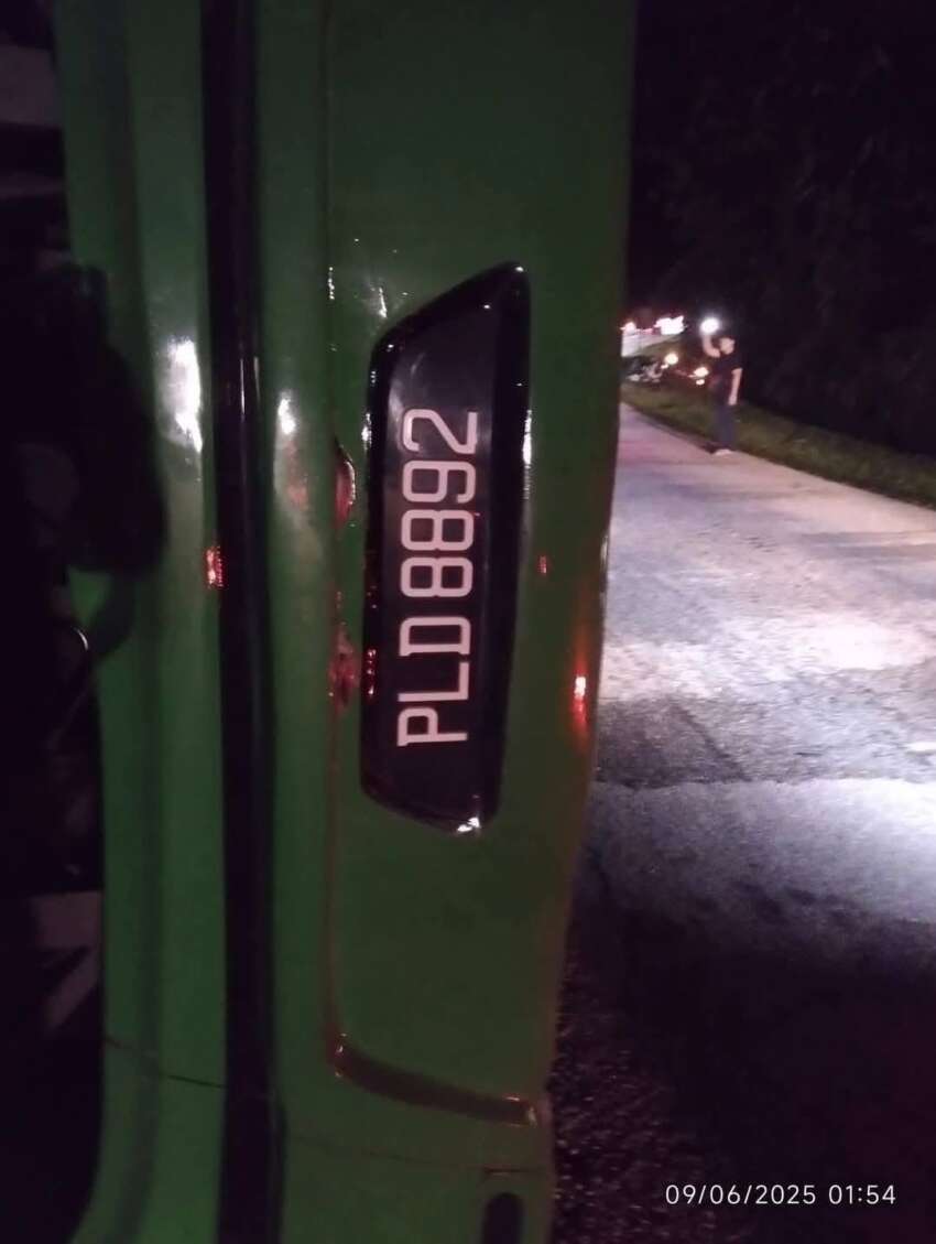 15 pelajar UPSI maut, tujuh parah dalam kemalangan bas yang dinaiki di Jalan Jeli-Grik awal pagi ini 1923640