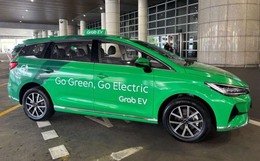 Grab Malaysia lancar perkhidmatan e-hailing EV dari KLIA – guna 10 MPV BYD M6 sebagai permulaan 1931341
