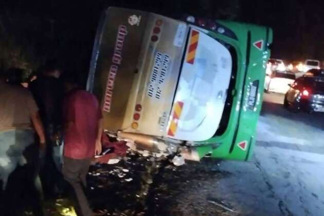 Bus seat design flaws put passengers at risk; buses should be required to undergo rollover tests – UTM