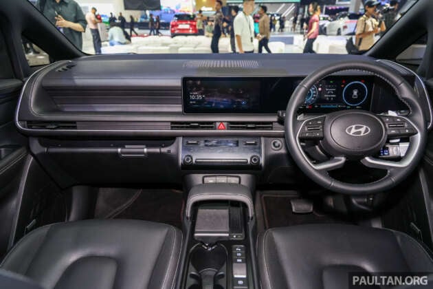 Hyundai Stargazer 2026 facelift di KLIMS — MPV segmen B lawan Xpander, Veloz; harga bermula RM99k