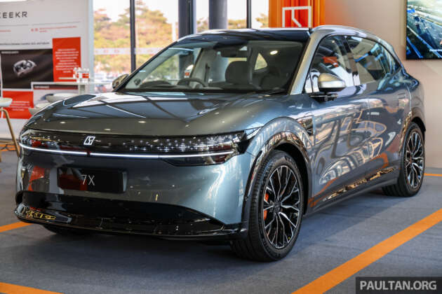Zeekr 7X ditunjuk di PACE 2025 — AWD Performance dengan rim 20-inci dan suspensi udara adaptif