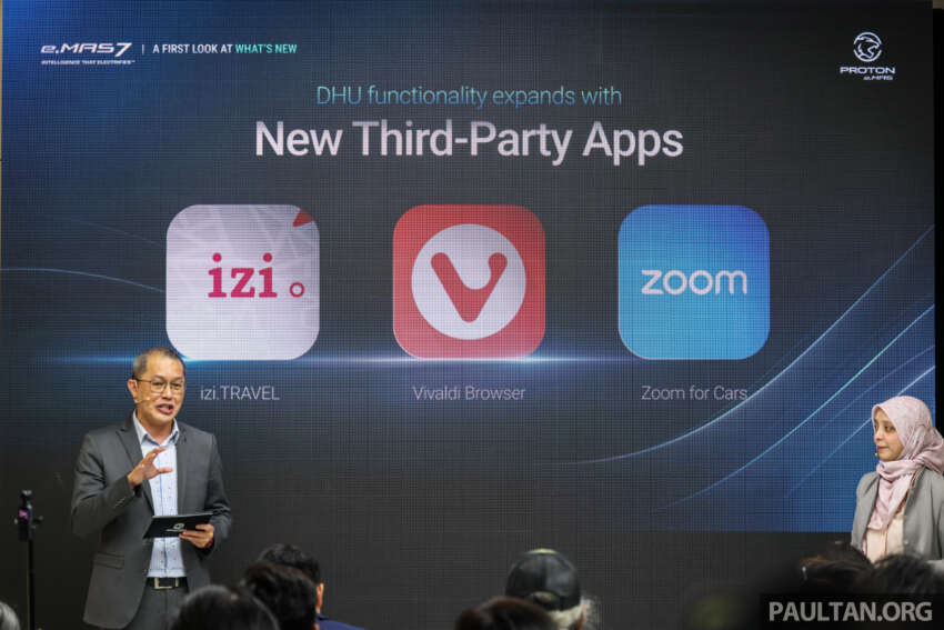 Proton eMas 7 2025 – OTA Apple CarPlay, tutup bunyi ‘lori aiskrim’, dalaman putih, warna badan hitam 1935752