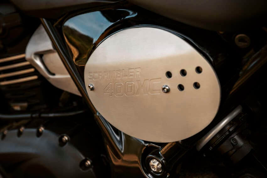 Triumph Scrambler 400 XC didedah – penampilan lebih lasak, rim spoked 19 inci depan dan 17 inci belakang 1938908