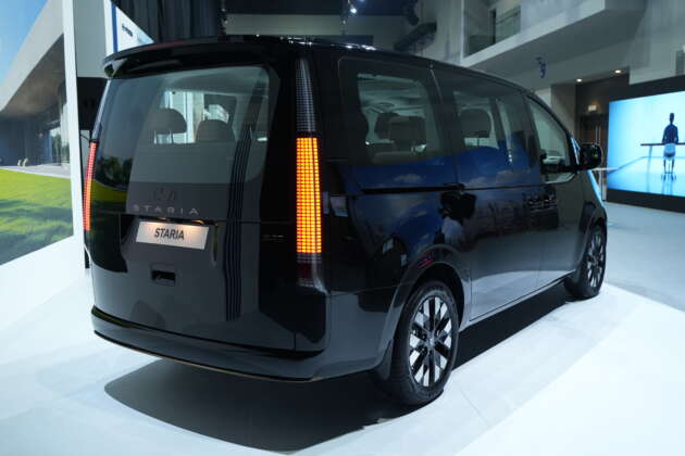 Hyundai STARIA MPV stands out with futuristic design, brass chrome accents, Premium Relaxation seats