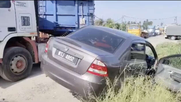 Kanak-kanak 11 tahun pemegang kad UNHCR pandu kereta, terbabas dalam longkang – Polis Klang