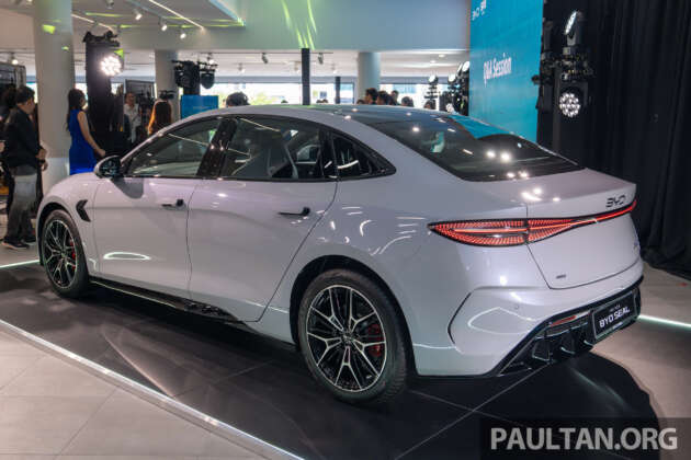 BYD Seal 2025 terima kemaskini di Malaysia — rim baru, angkup brek merah, DiSus-C; dari RM171,800