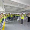 BYD Zhengzhou ship delivers BYD cars to Malaysia – shorter delivery times, greater volumes promised
