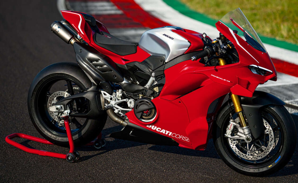 2026 Ducati Panigale V4R 218 Hp Full MotoGP Aero Paultan 2026-ducati-panigale-v4r-218-hp-full-motogp-aero-paultan