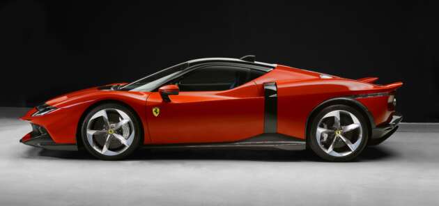 Ferrari 849 Testarossa debuts – the legendary name makes a return on the SF90 Stradale’s replacement