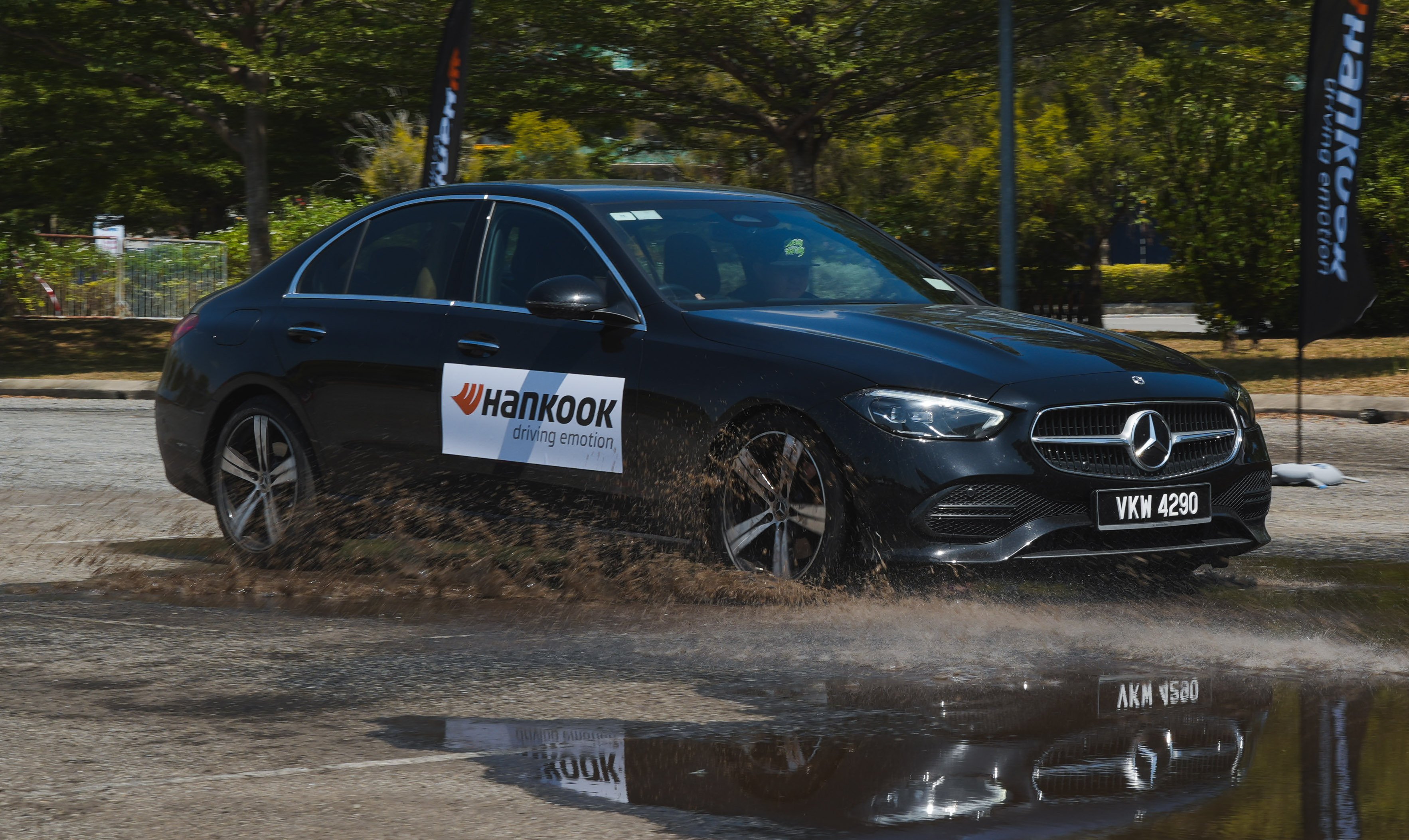 Hankook Ventus Evo Launch-1 Hankook Ventus Evo Launch-1