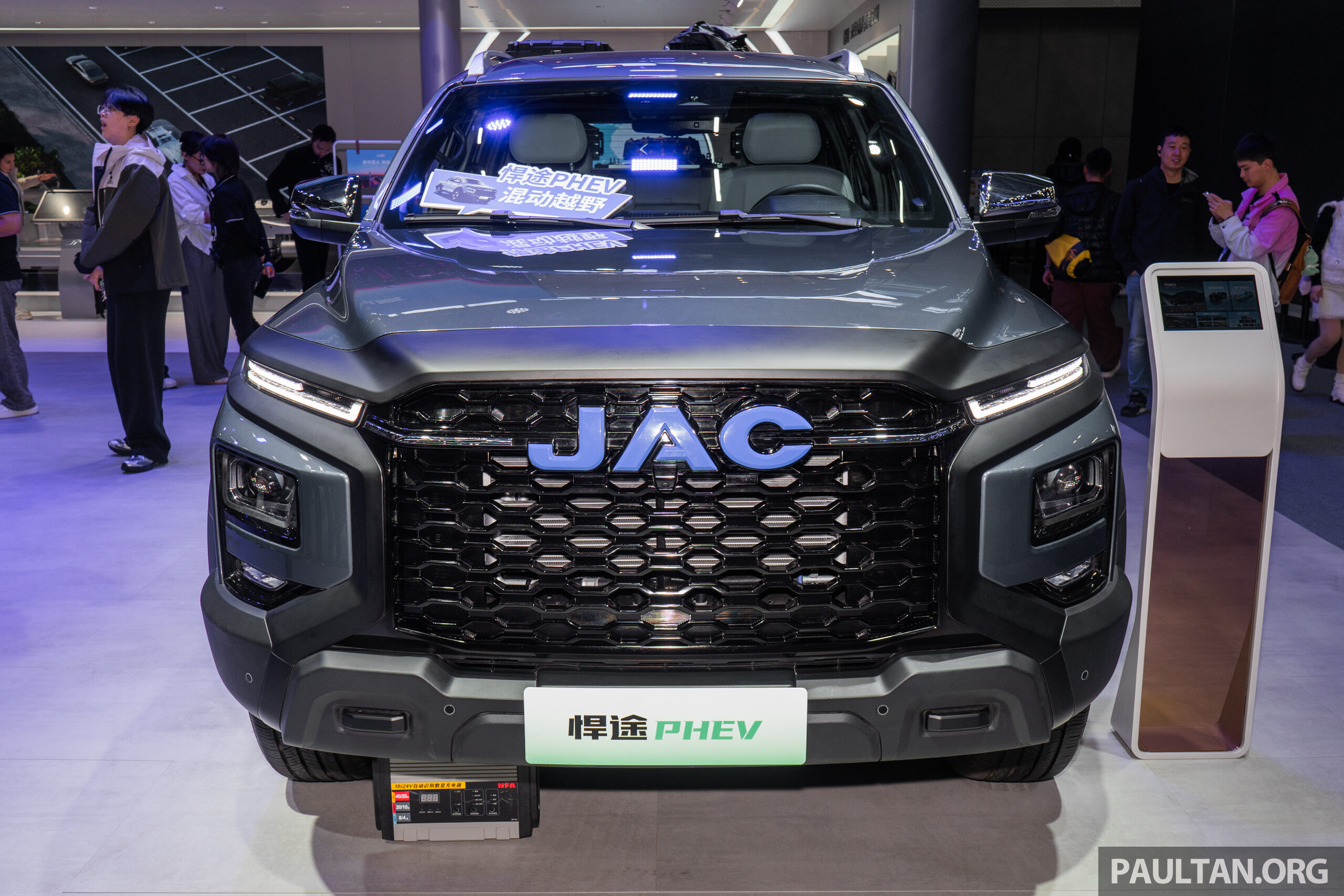 2025-Auto-Guangzhou-JAC-T9-PHEV-Ext-3 - Paul Tan's Automotive News
