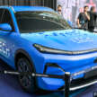 Proton eMas 7 PHEV buat kemunculan sulung; masih dengan pelekat penyamaran, bermula RM130k?