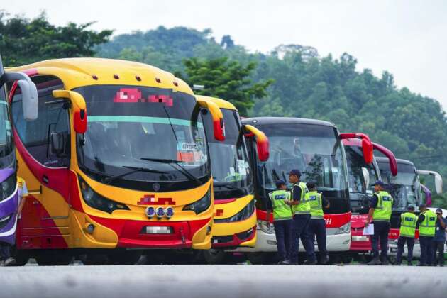 Bas ekspres asing boleh memasuki Malaysia tetapi tidak diberi permit beroperasi di negara ini – Loke