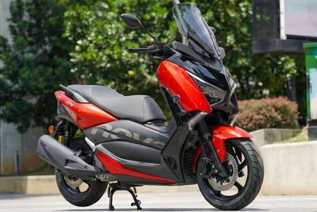 Aveta Nova 250 diperkenalkan dengan dua warna baru – Nordic Blue terhad 688 unit, harga RM14,888
