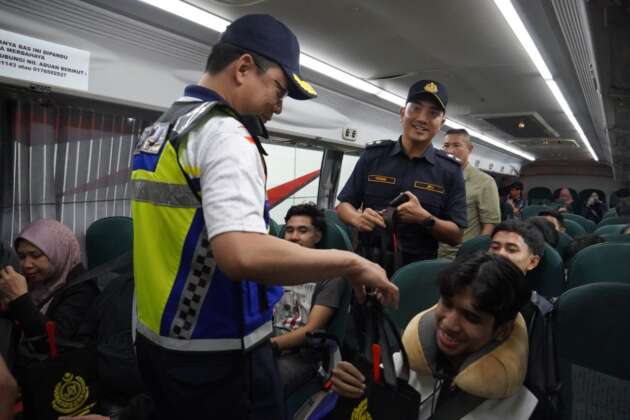 JPJ gesa pemandu bas patuhi peraturan termasuk pastikan penumpang pakai tali pinggang keledar