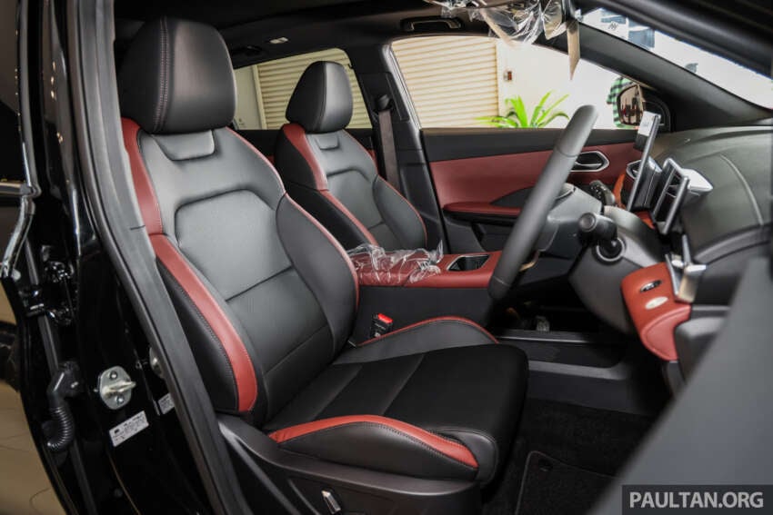 Proton X50 Black Edition 2026 - warna Quartz Black, terhad 200 unit ...